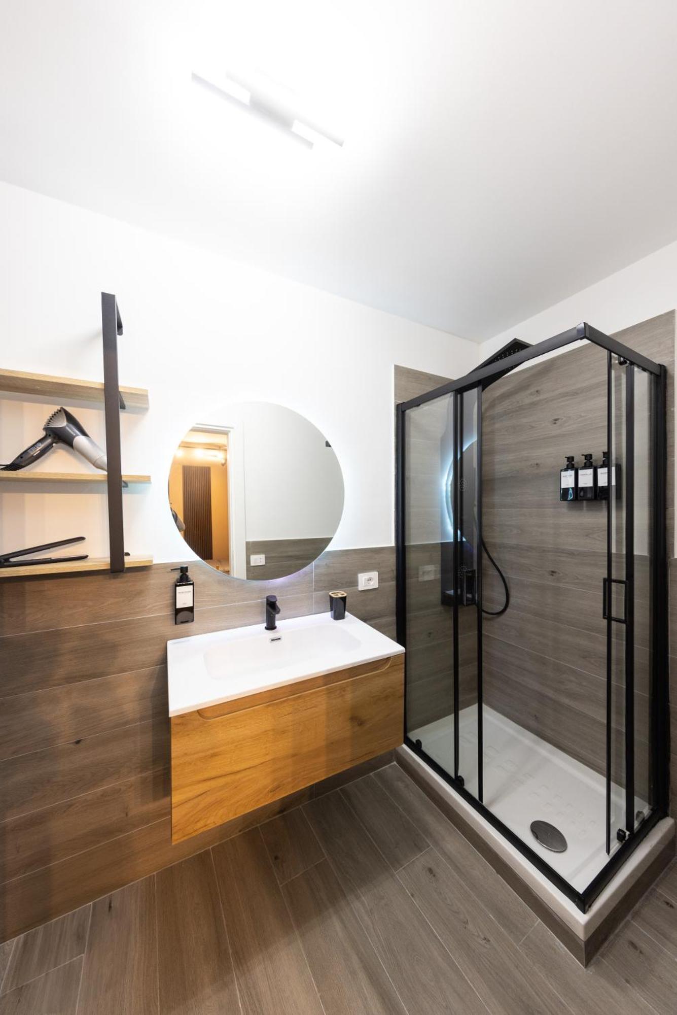 Urban Chic Luxury Suite Apartments Roma Exterior foto