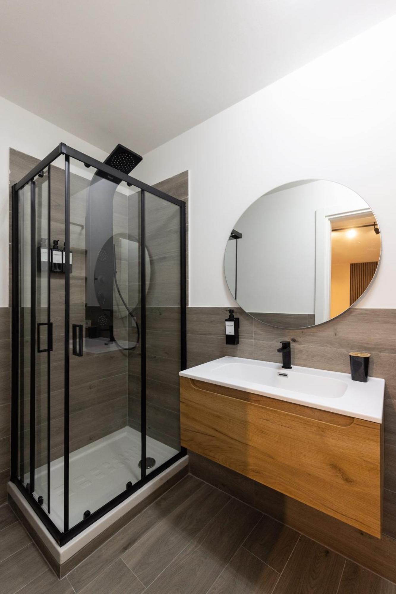 Urban Chic Luxury Suite Apartments Roma Exterior foto